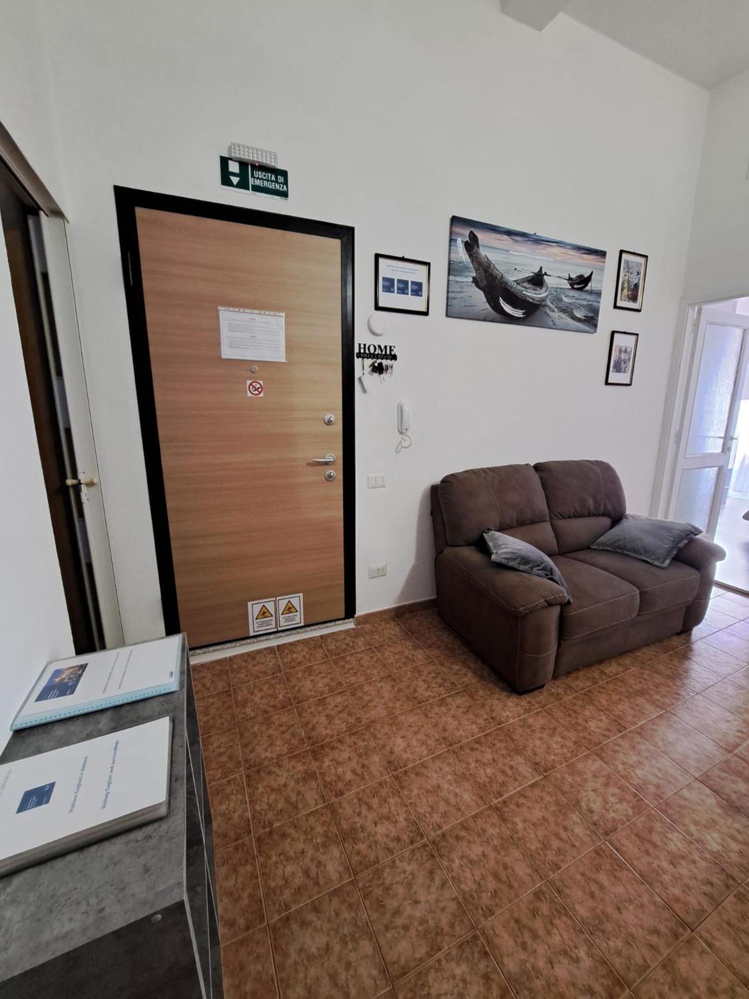 Appartamento Vacanze Cagliari - Via Lanusei Dış mekan fotoğraf